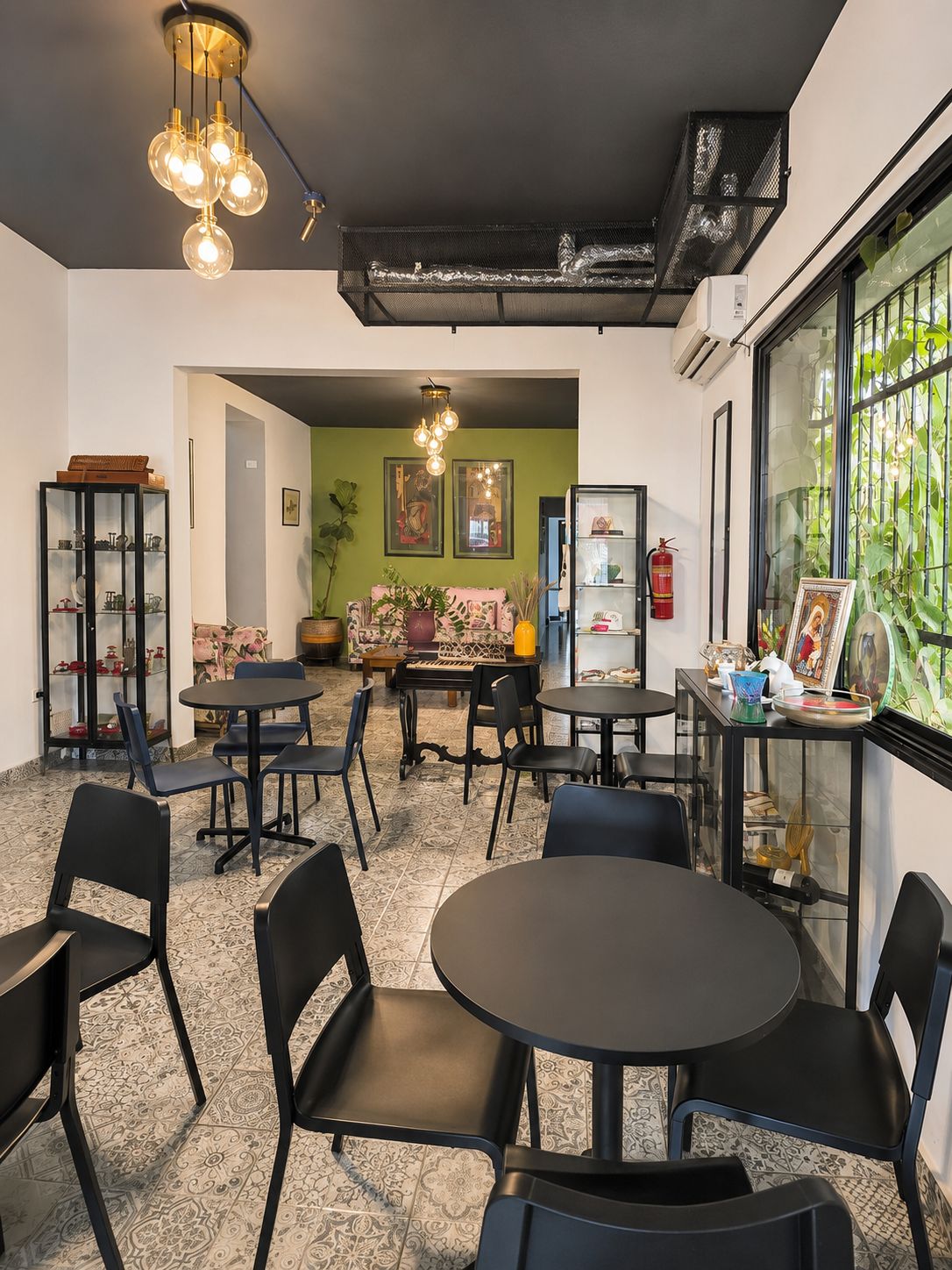 Hotelito Bonito common area 3